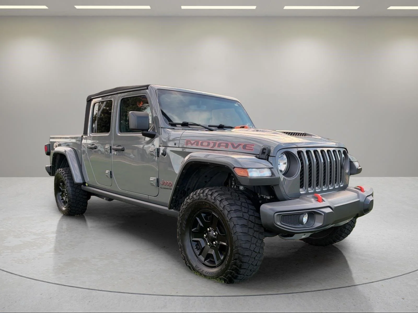 Used 2022 Sting-Gray Clearcoat Jeep Mojave image 7