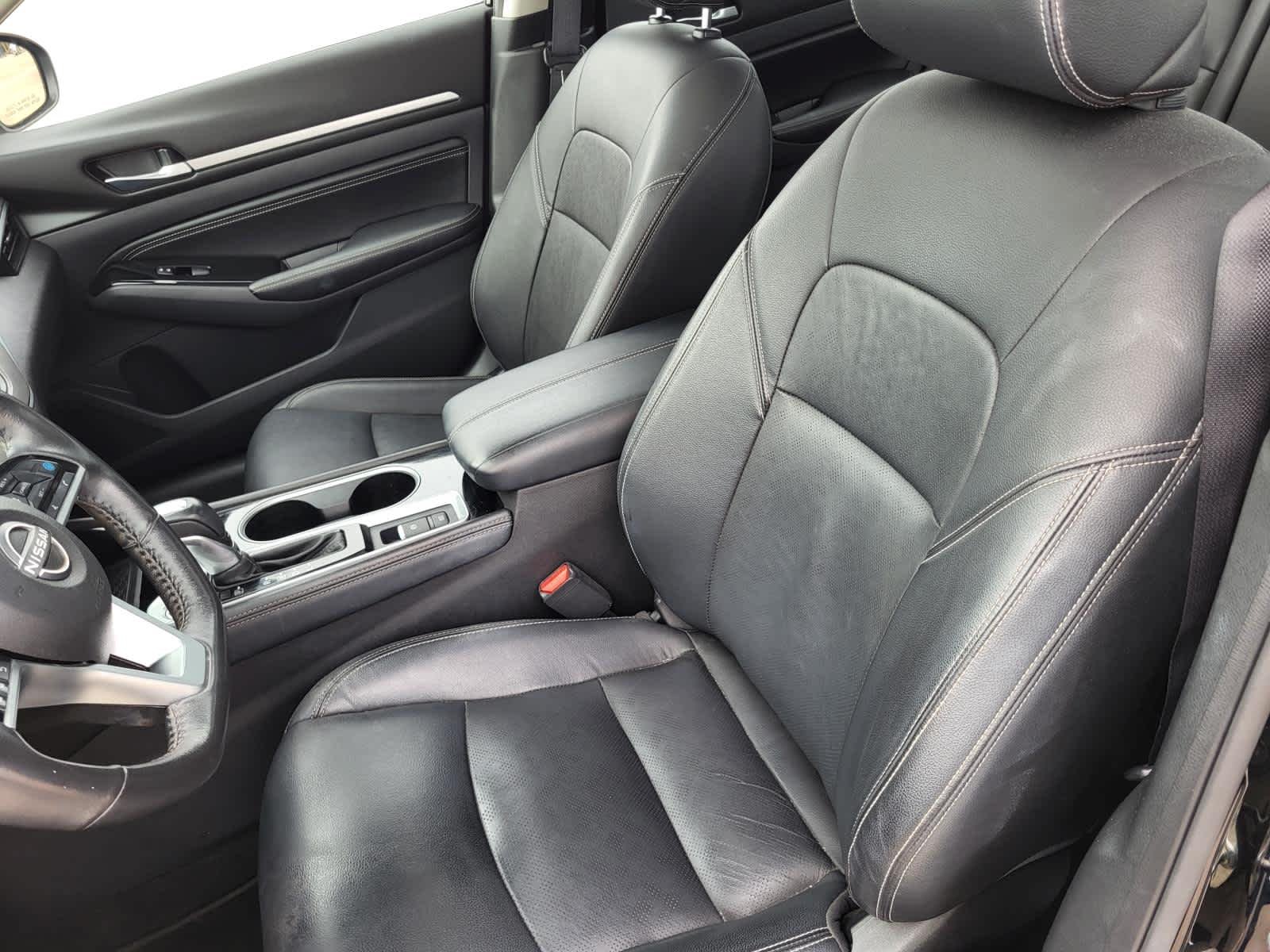 Used 2023 Super Black Nissan 2.5 SL image 15