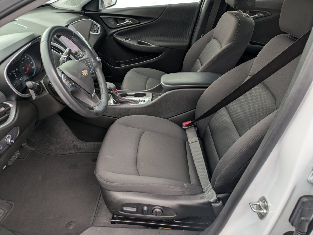 Used 2024 White Chevrolet RS image 11