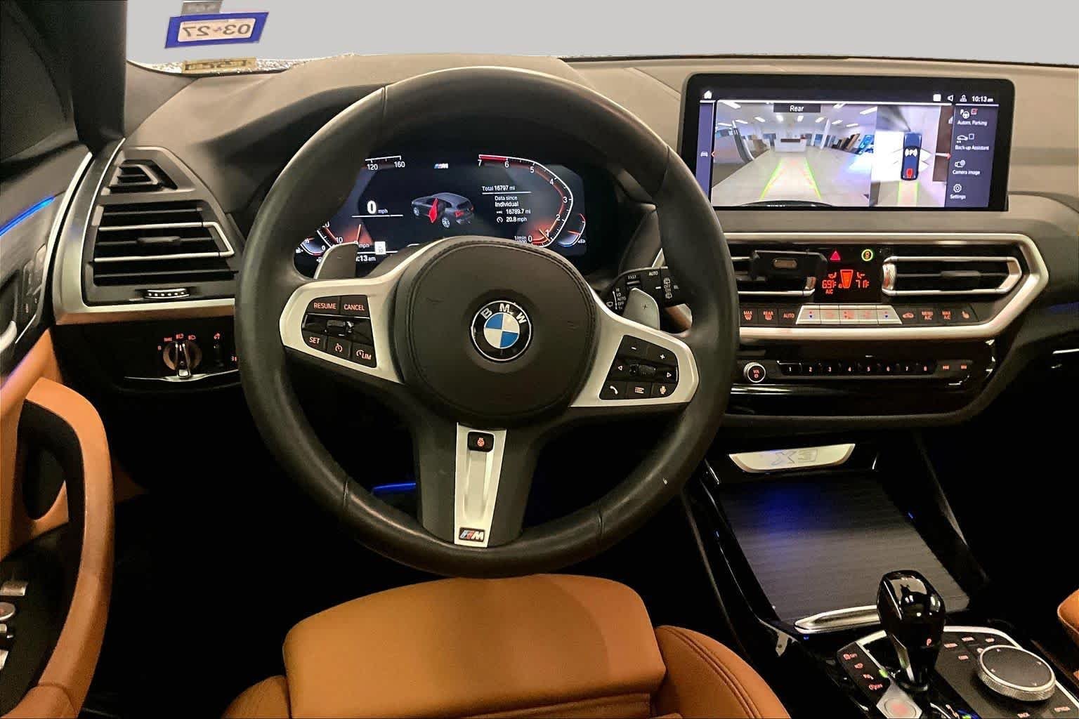 Used 2024 Carbon Black Metallic BMW xDrive30i image 15