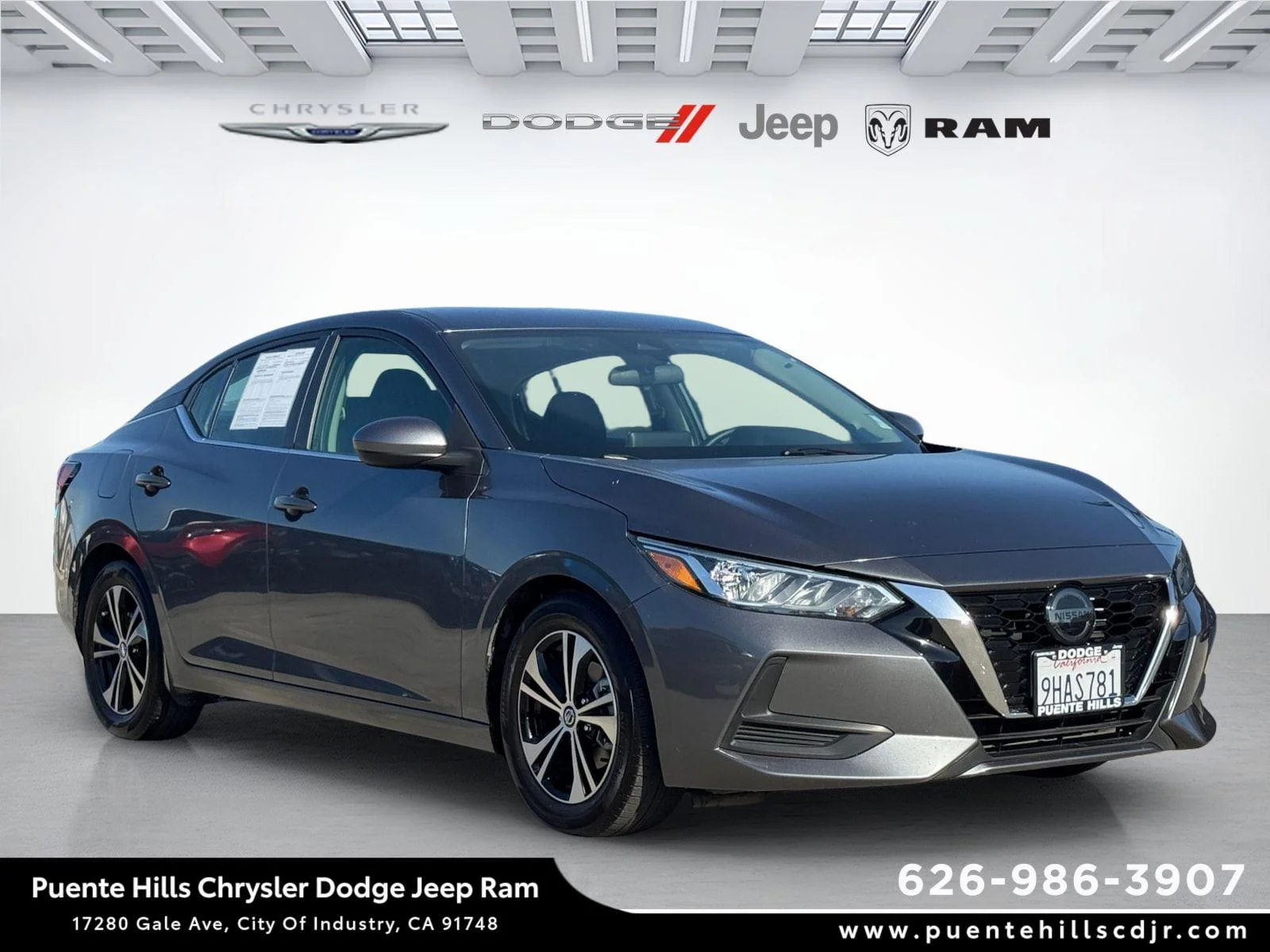 2023 Nissan Sentra SV CVT's photo