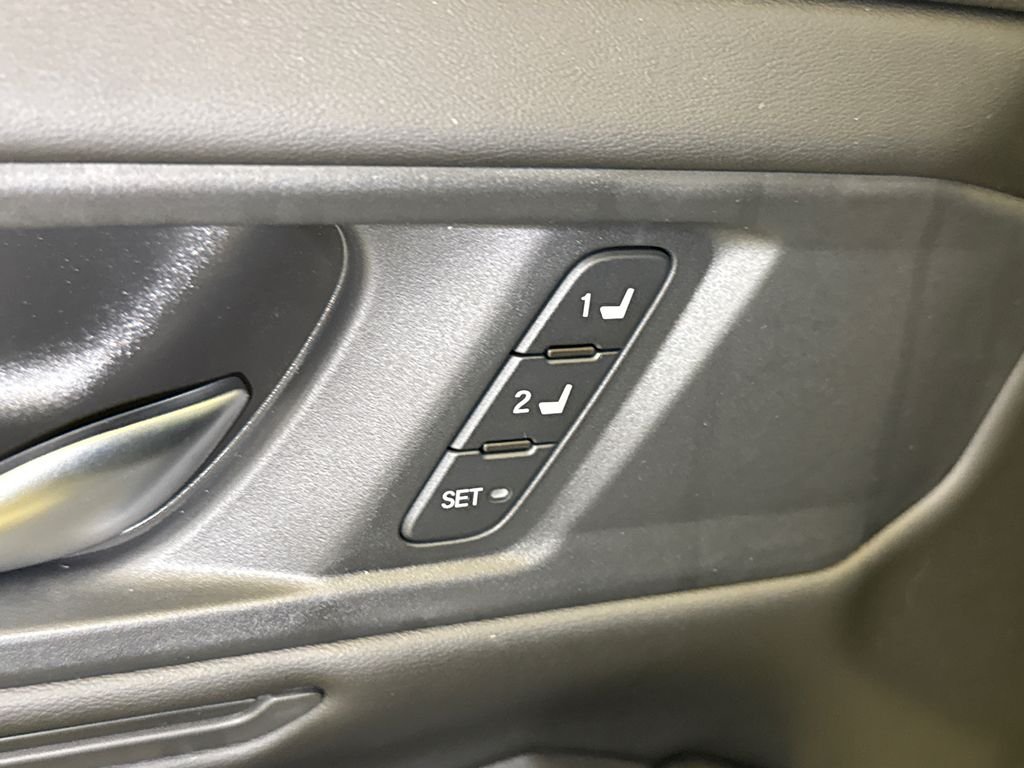 2025 Honda Accord Hybrid Sport-L - Photo 22