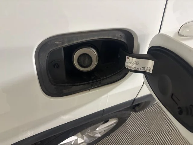 Used 2022 Bright White Clearcoat Jeep Latitude image 52