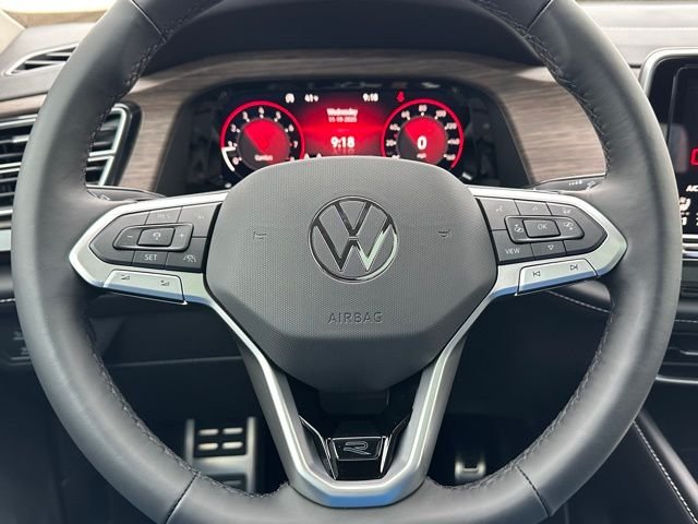 New 2026 Pure Gray Volkswagen 2.0T SEL Premium R-Line image 41