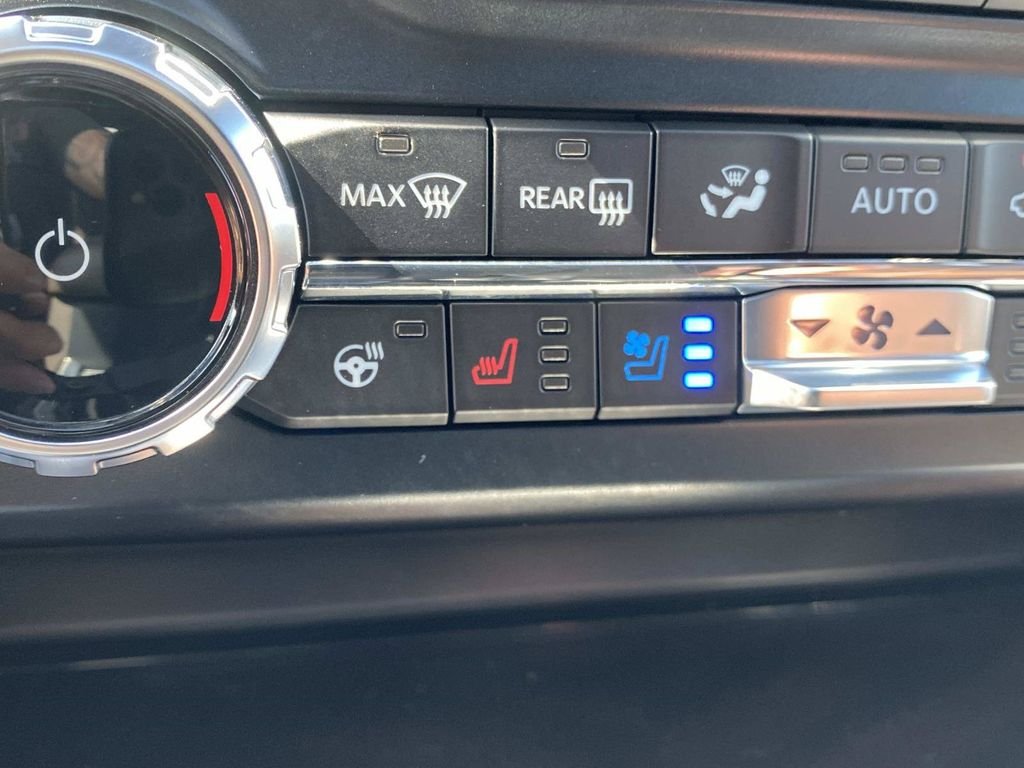 New 2026 Star White Metallic Tri-Coat Ford F-350® King Ranch® image 20