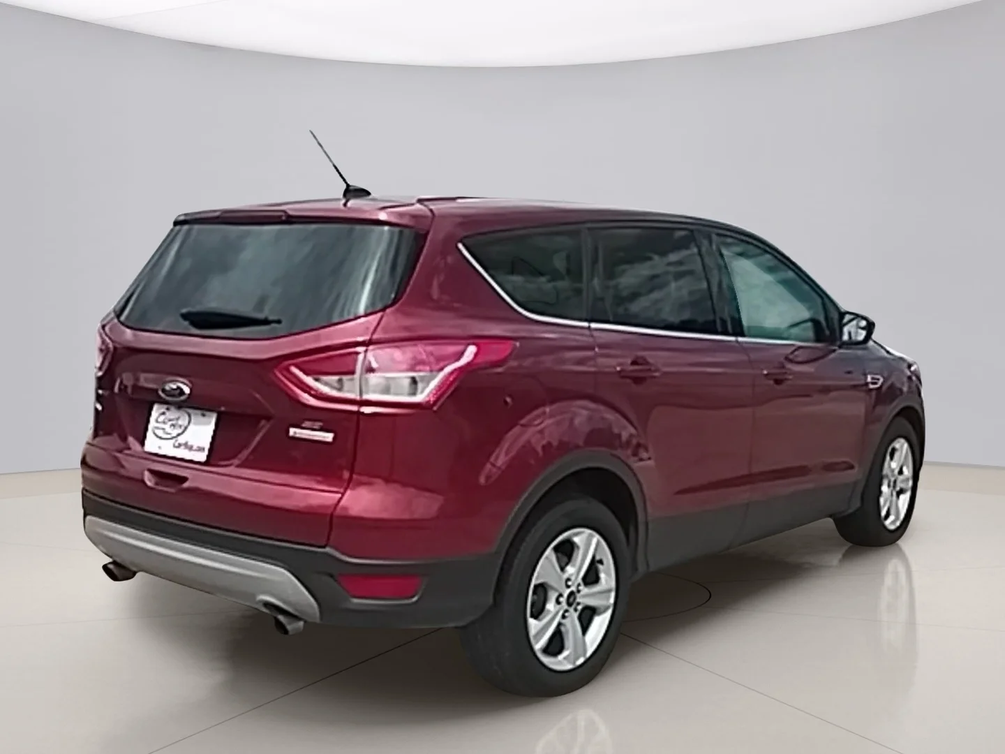 Used 2016 Orange Ford SE image 5