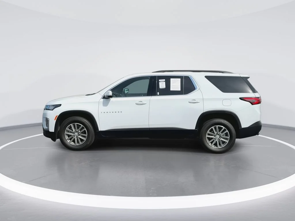 Used 2023 White Chevrolet LT image 5