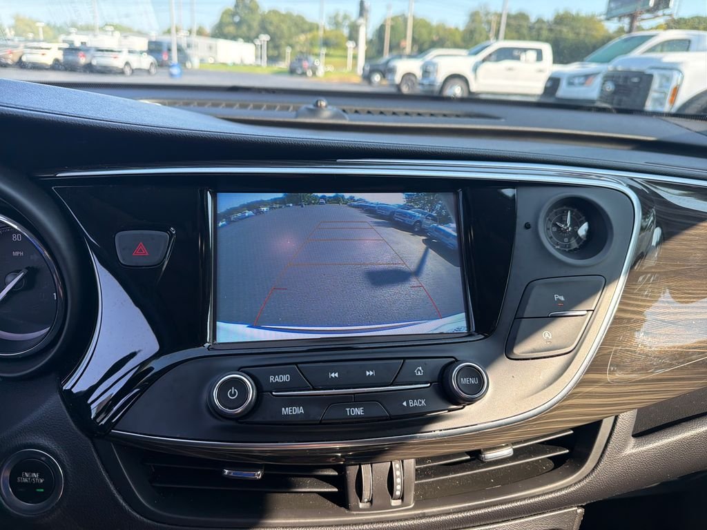 Used 2020 White Buick Essence image 22