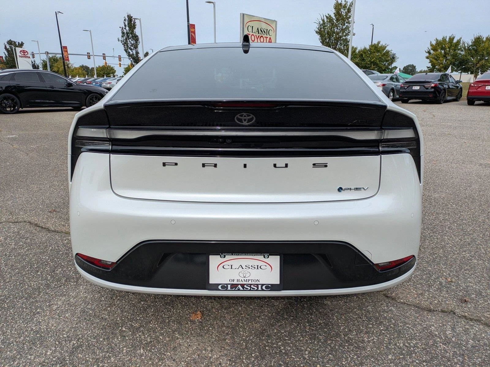 Certified Used 2026 Wind Chill Pearl Toyota XSE Premium image 5