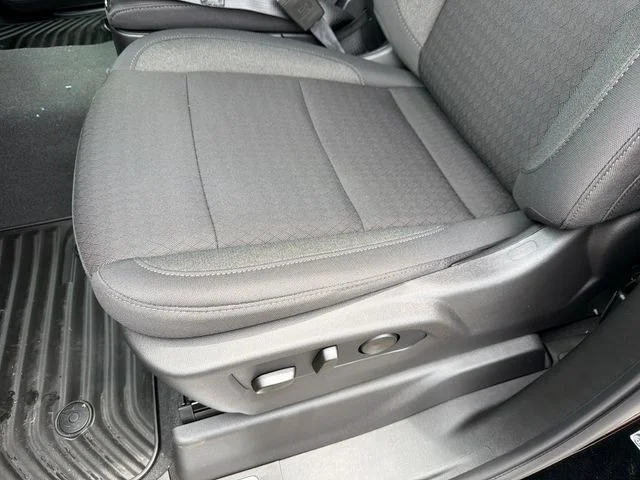 2026 GMC Sierra 1500 SLE - Photo 19