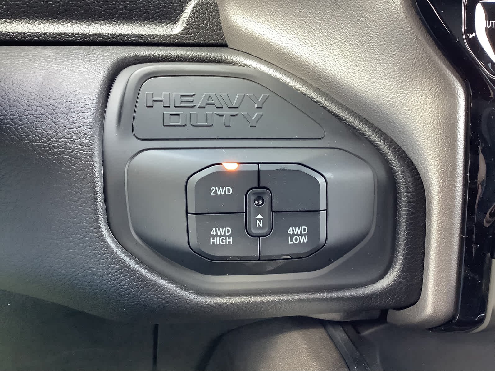 2026 RAM 2500 Laramie - Photo 28