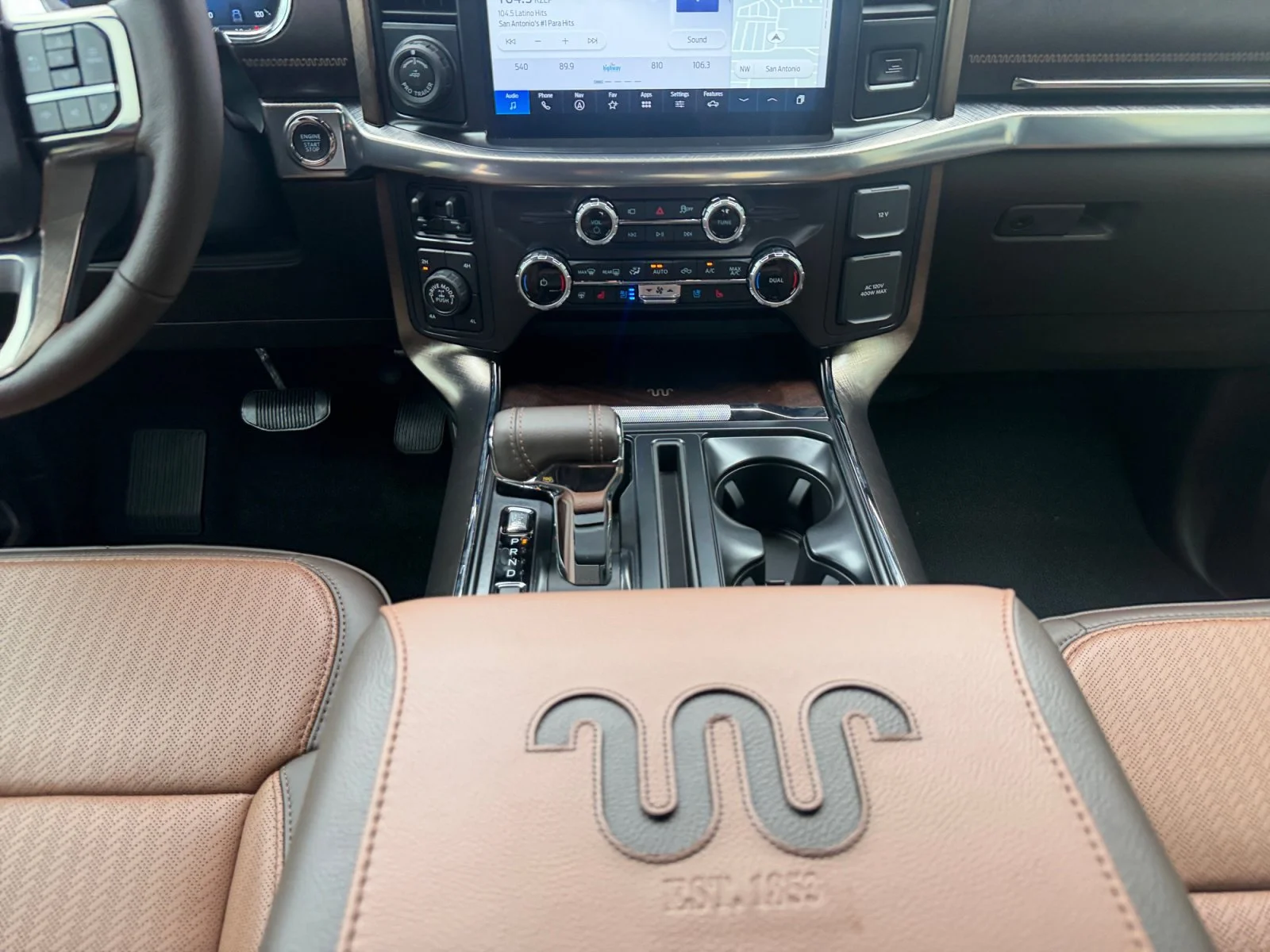 New 2026 Star White Metallic Tri-Coat Ford King Ranch image 12