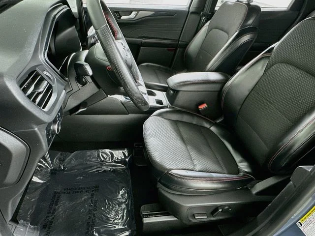 Certified Pre-Owned 2023 Ford Escape ST-Line