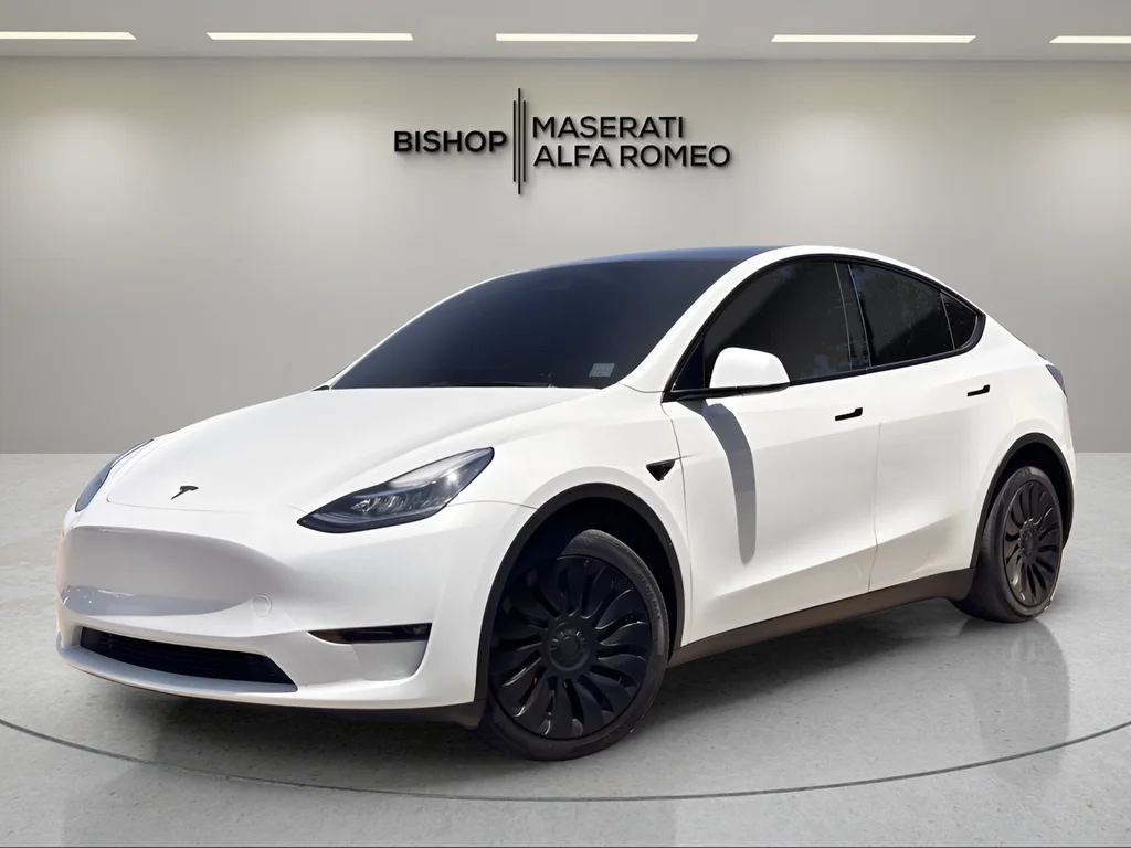 Used 2023 Tesla Model Y Long Range with VIN 7SAYGDEEXPF611016 for sale in Hurst, TX