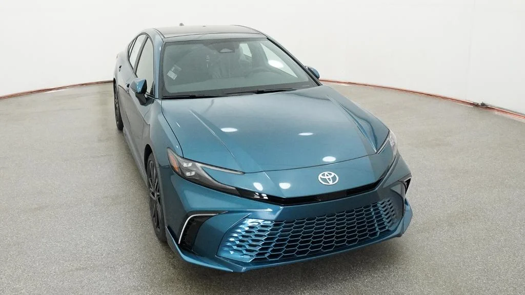 New 2026 Ocean Gem Toyota XSE image 8