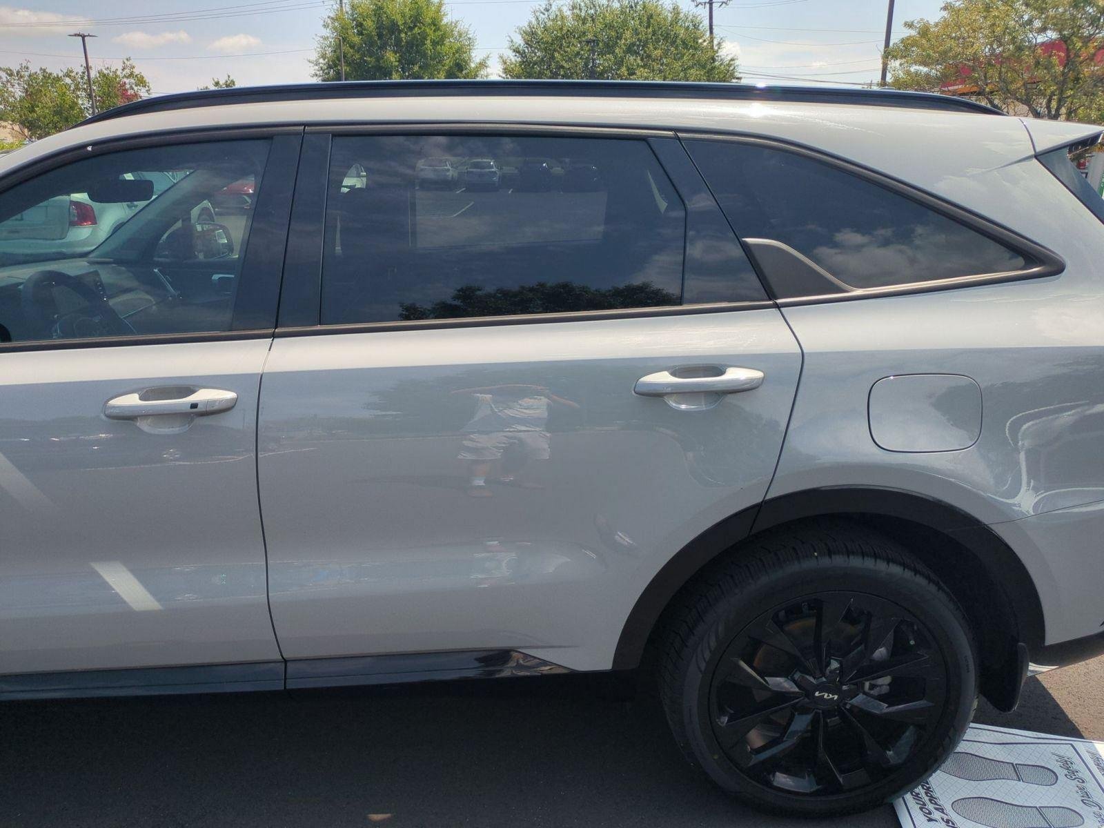 Used 2023 Wolf Gray Kia SX Prestige image 33