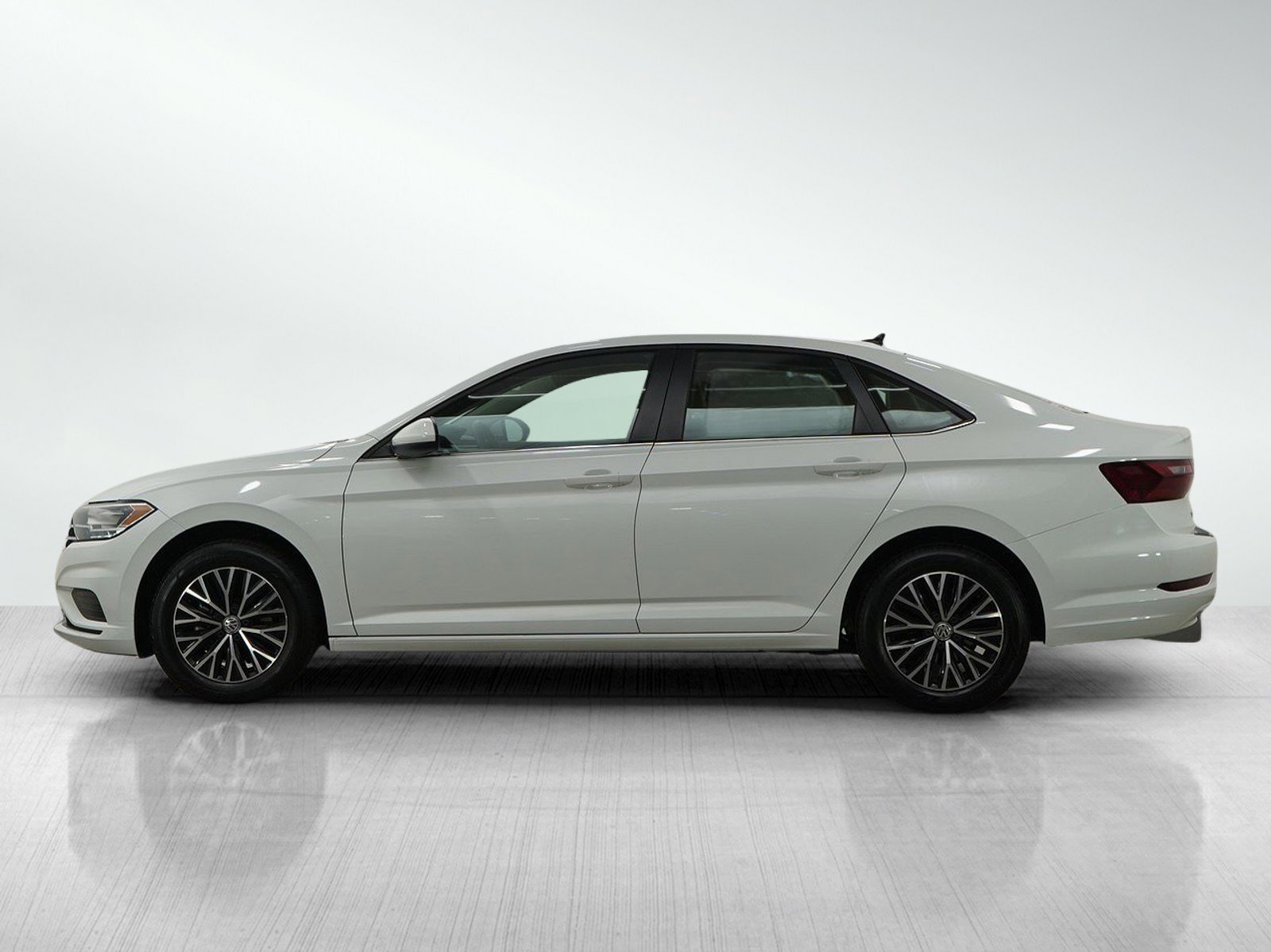 Used 2021 Volkswagen Jetta SE with VIN 3VWC57BU8MM098122 for sale in Wayzata, Minnesota