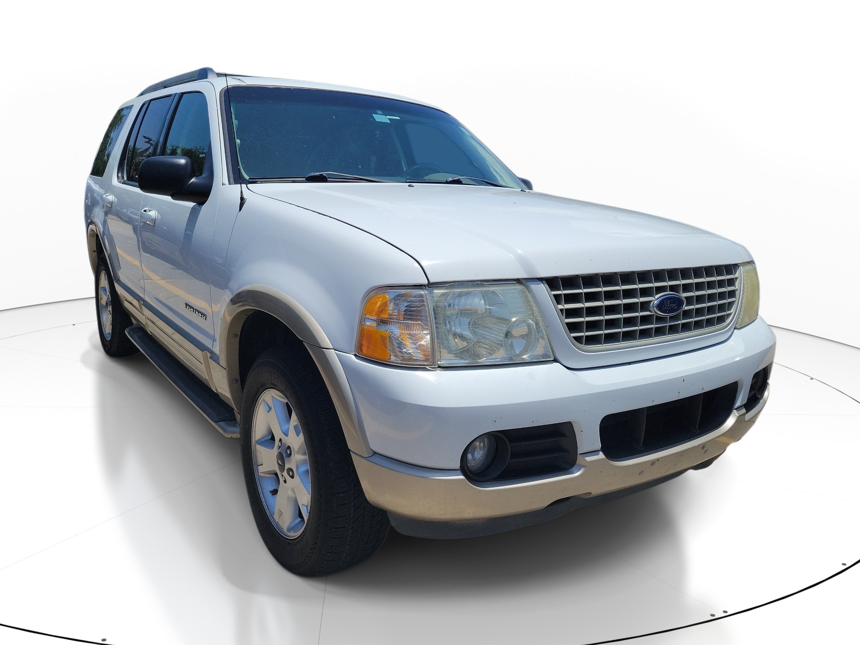 2005 Ford Explorer Eddie Bauer 4.0's photo