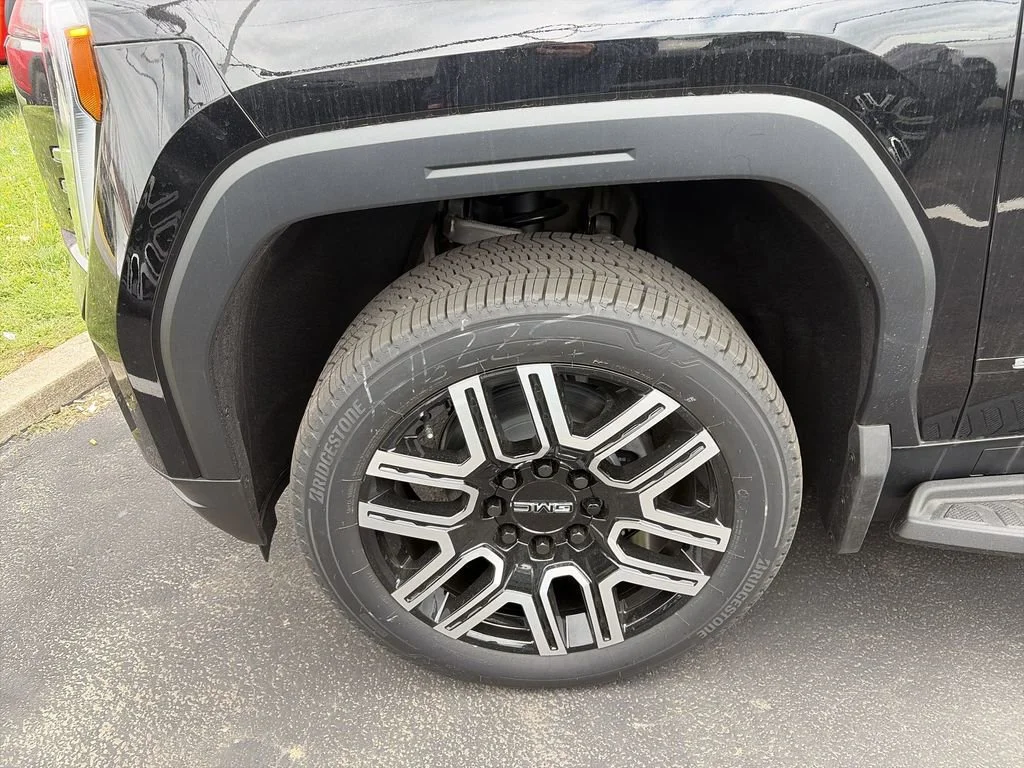 New 2026 Onyx Black GMC Elevation Standard Range image 16