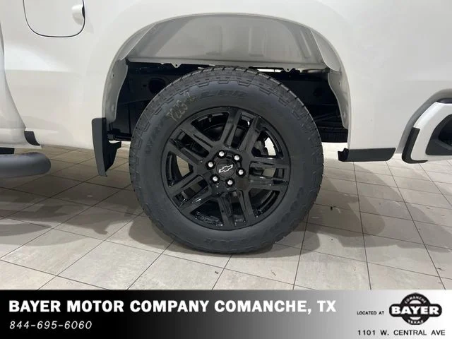 New 2026 White Chevrolet Custom image 30