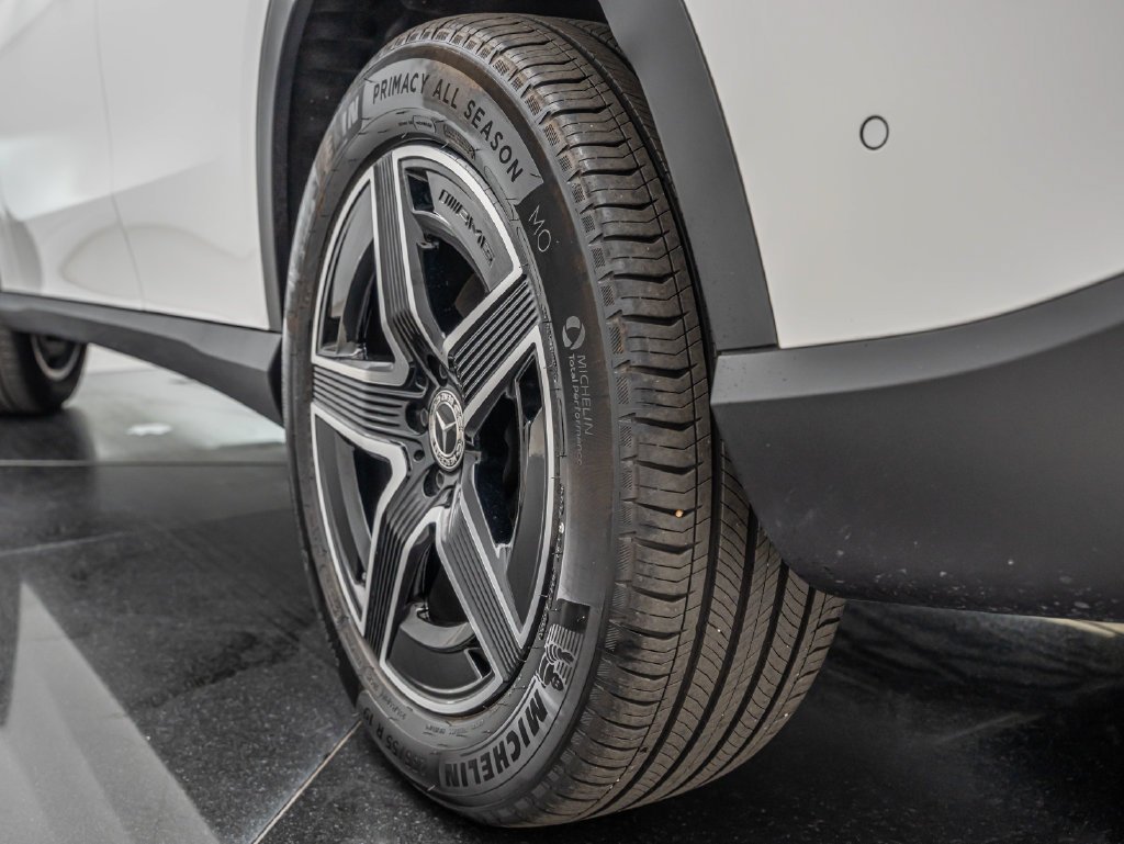 Used 2026 Polar White Mercedes-Benz GLC 300 image 52