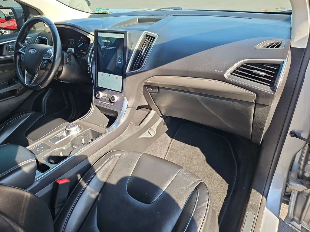 Used 2022 Silver Metallic Ford Titanium image 29
