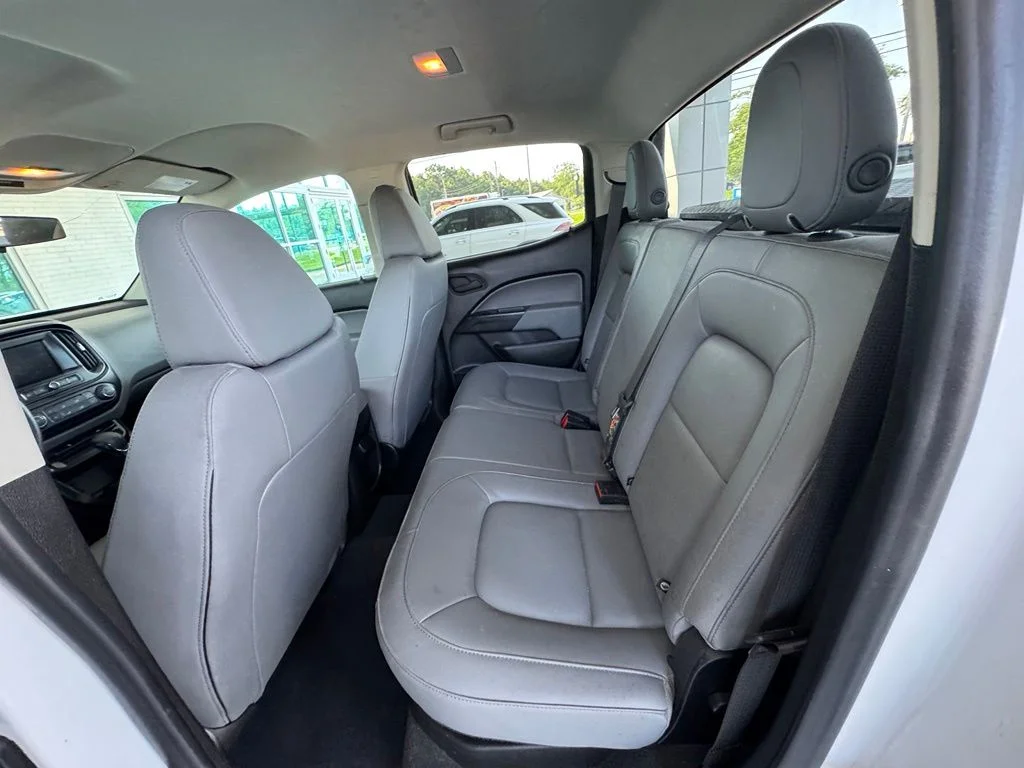 Used 2022 White Chevrolet Work Truck image 20