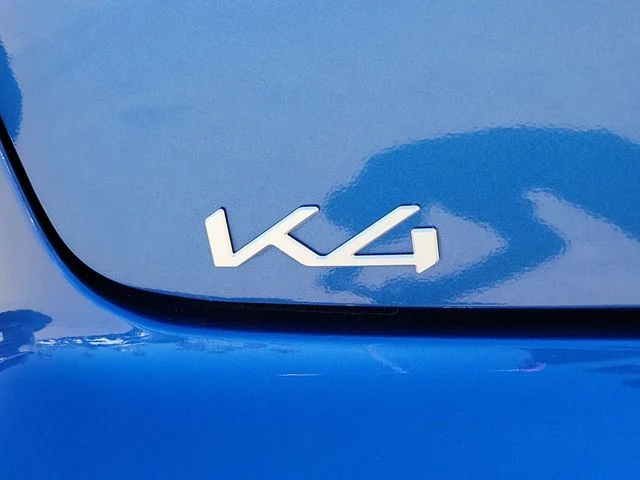 Used 2025 Wave Blue Kia GT-Line image 32