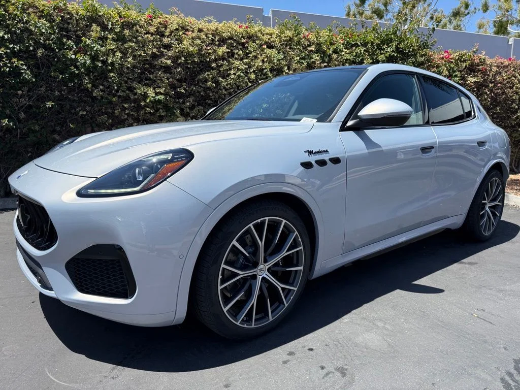 New 2026 Bianco Astro Maserati Modena image 5