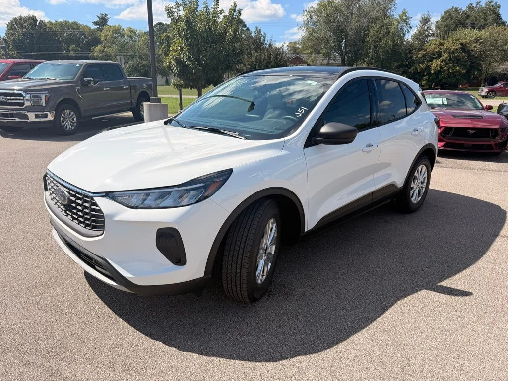 New 2026 White Ford Active image 4