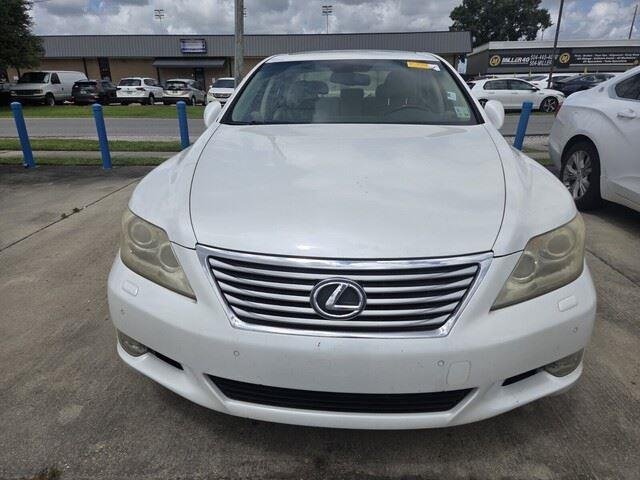 Used 2010 Starfire Pearl Lexus  image 2
