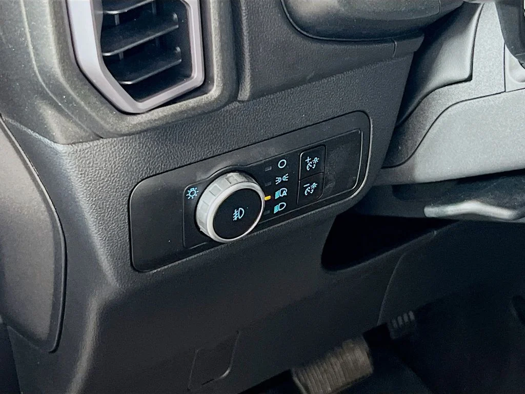 New 2026 Carbonized Gray Metallic Ford Big Bend image 19