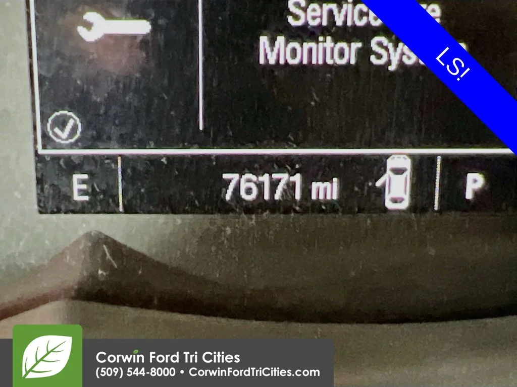 Used 2017 Chevrolet Trax LS with VIN KL7CJNSB6HB115737 for sale in Pasco, WA