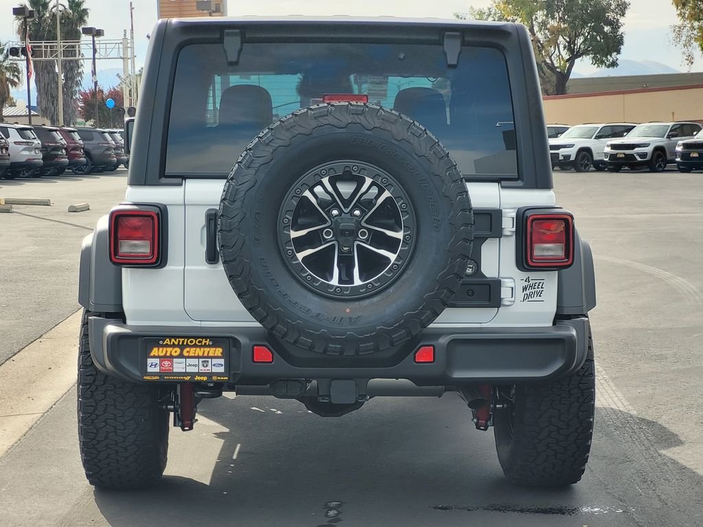 2026 Jeep Wrangler 2-Door Willys - Photo 4