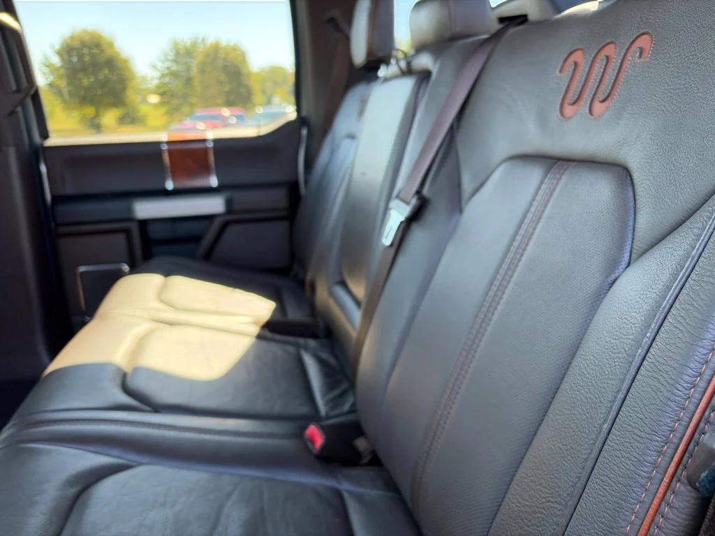 Used 2017 White Gold Ford King Ranch image 33
