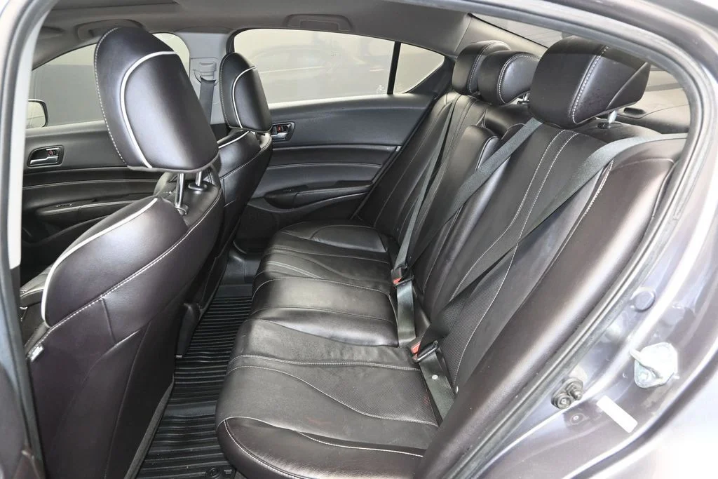 Used 2021 Modern Steel Metallic Acura Premium Package image 12