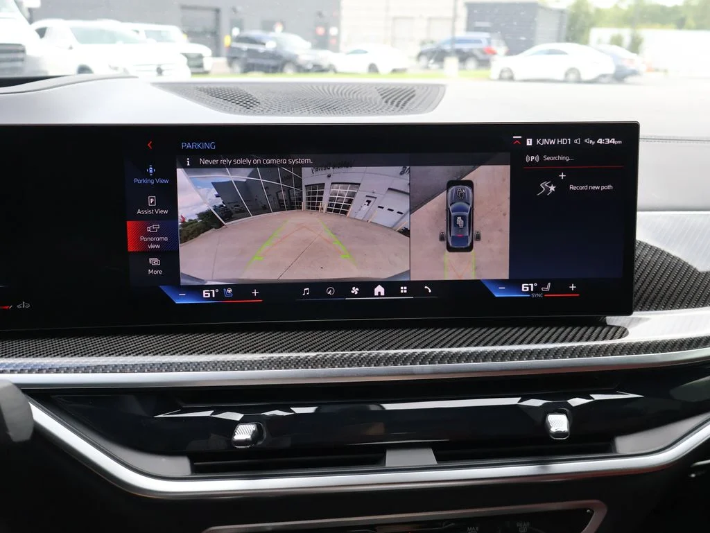 Used 2026 Gray BMW M60i image 25