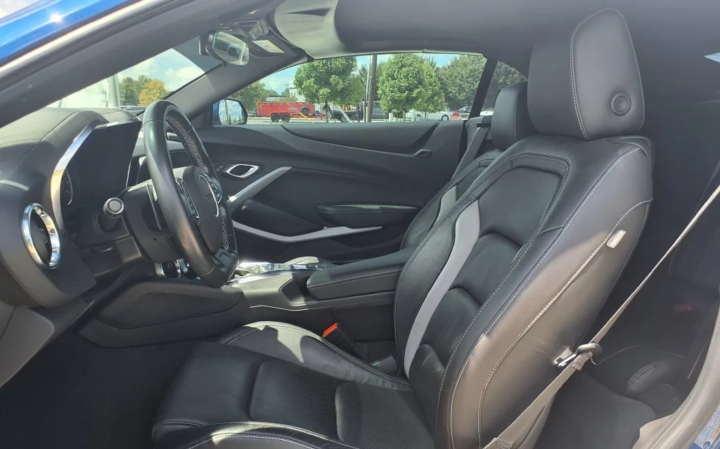 Used 2024 Blue Chevrolet 2LT image 12