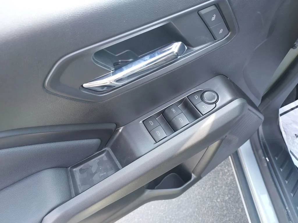 New 2026 Sterling Metallic GMC Elevation image 19