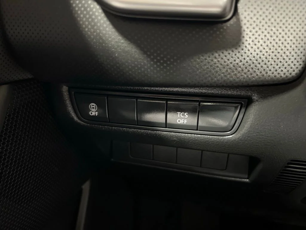 2025 Mazda CX-50 Select - Photo 30