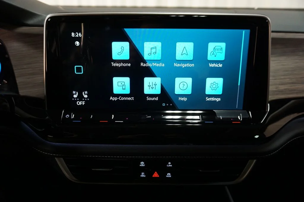 New 2026 Pure Gray Volkswagen SEL image 15