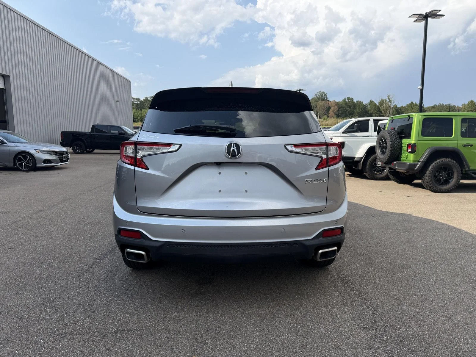 Used 2023 Lunar Silver Metallic Acura w/Tech image 5