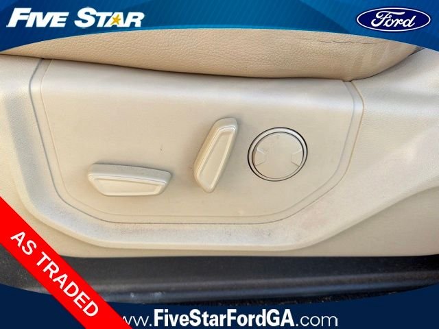 Used 2020 White Ford Lariat image 18