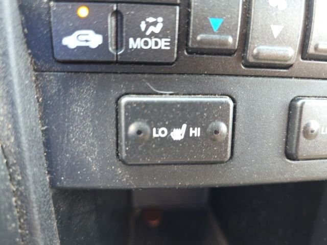 Used 2011 Gold Honda EX-L image 20
