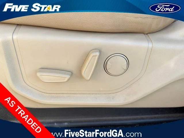 Used 2020 White Ford Lariat image 18