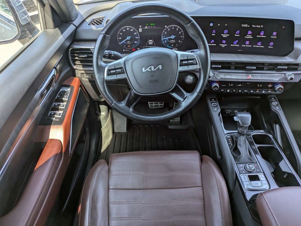 Used 2024 Silver Kia SX-Prestige image 21