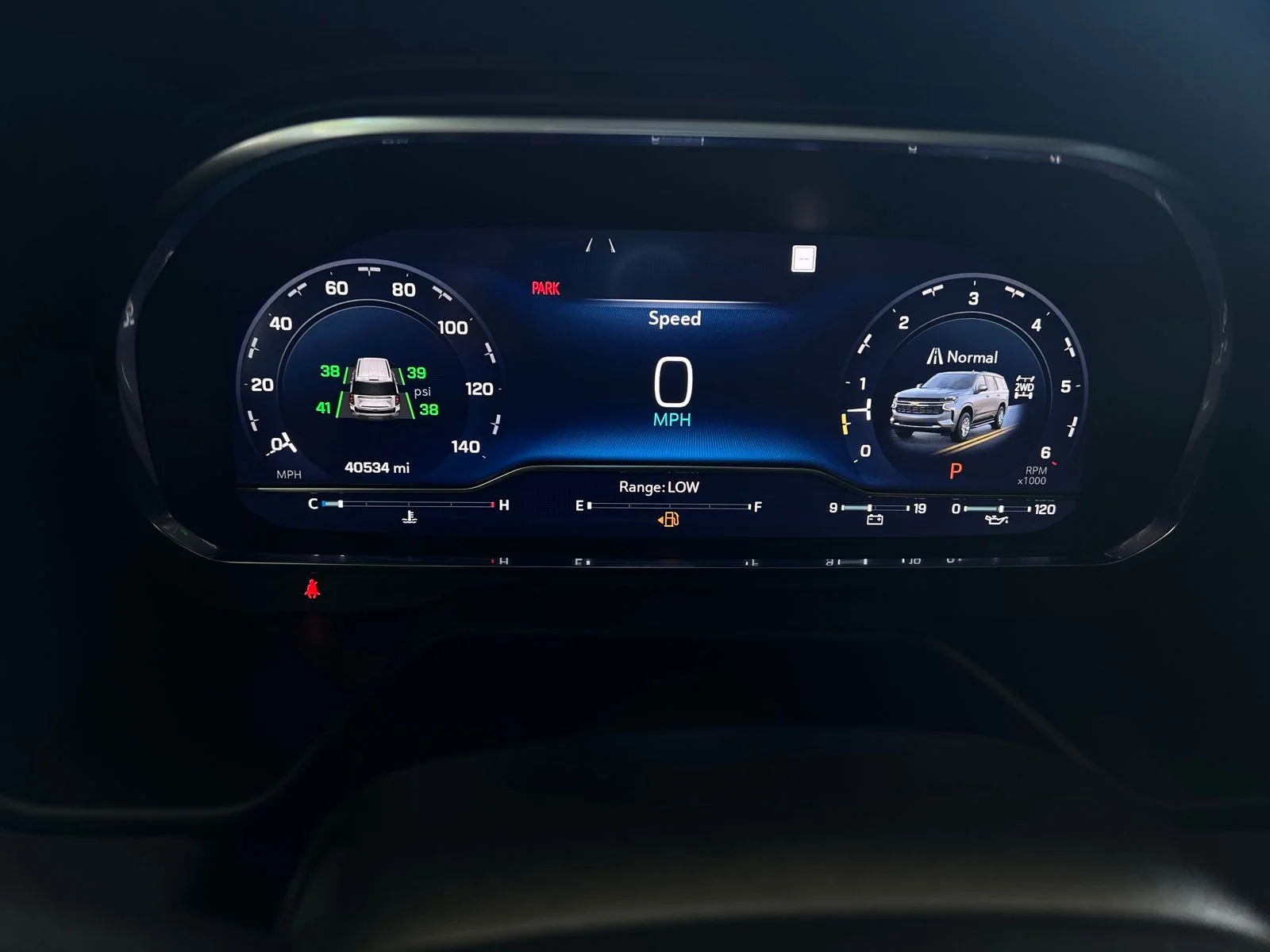 Used 2022 White Chevrolet RST image 12
