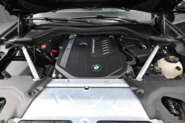 Used 2021 Black BMW M40i image 22