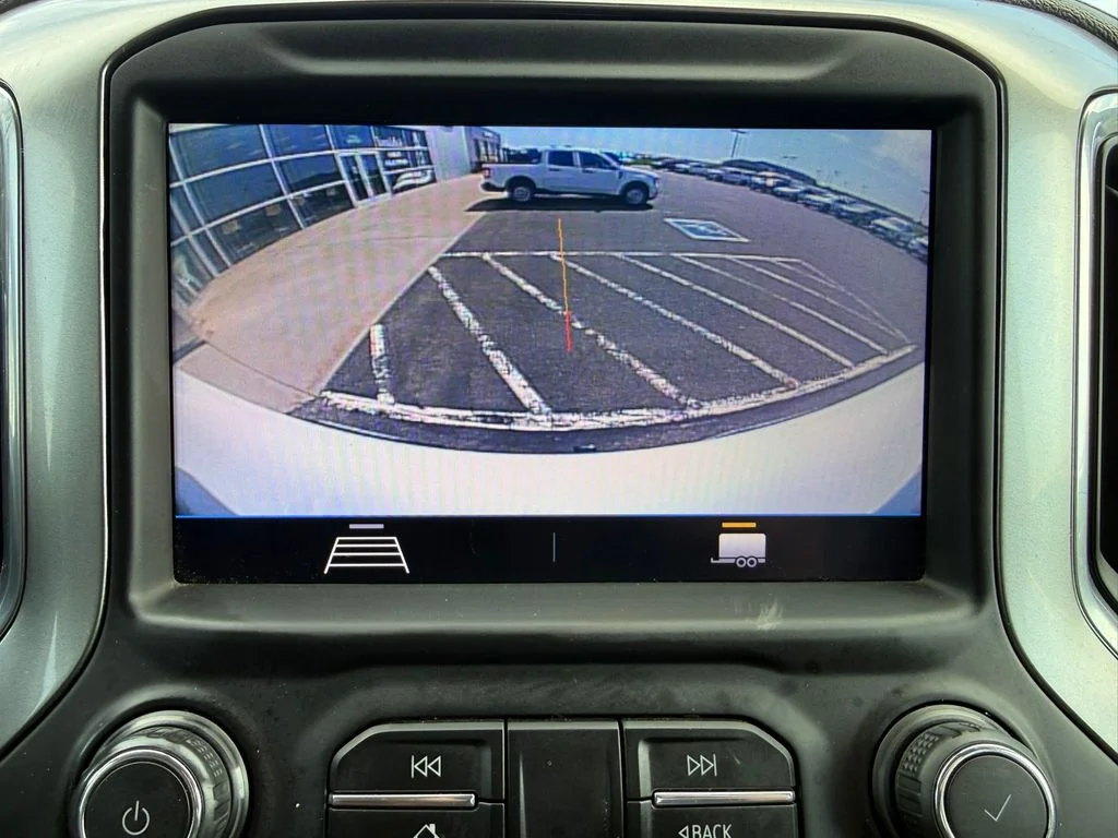 Used 2021 White Chevrolet RST image 26