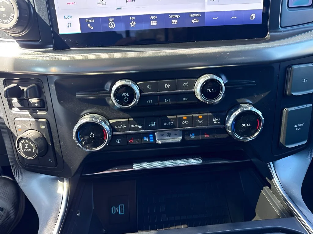 Used 2022 Orange Ford Raptor image 17